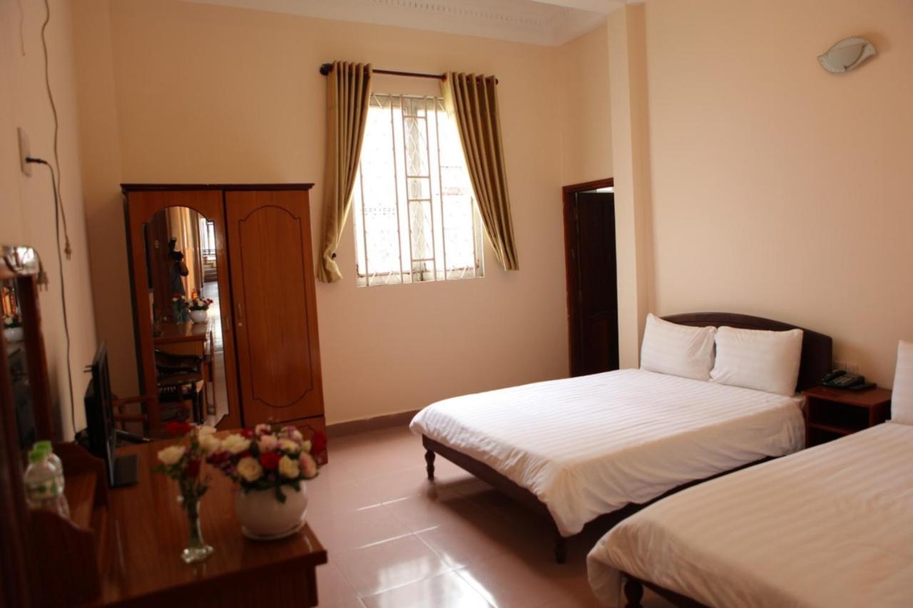 Quang Chien Hotel Da Lat Buitenkant foto