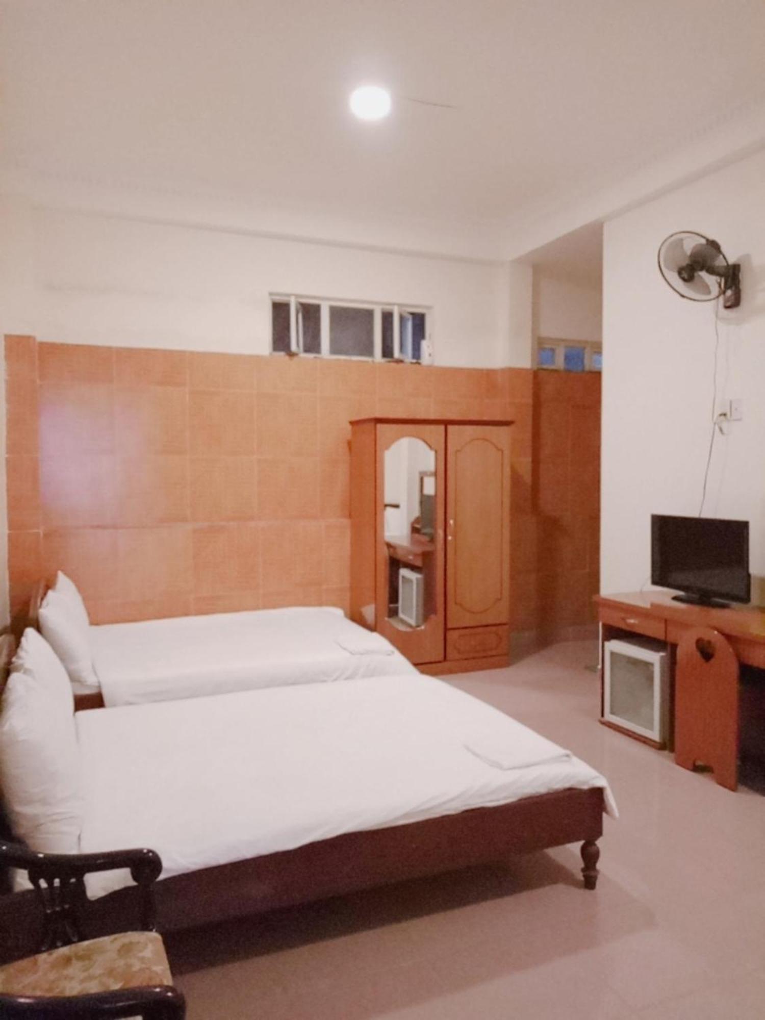 Quang Chien Hotel Da Lat Buitenkant foto