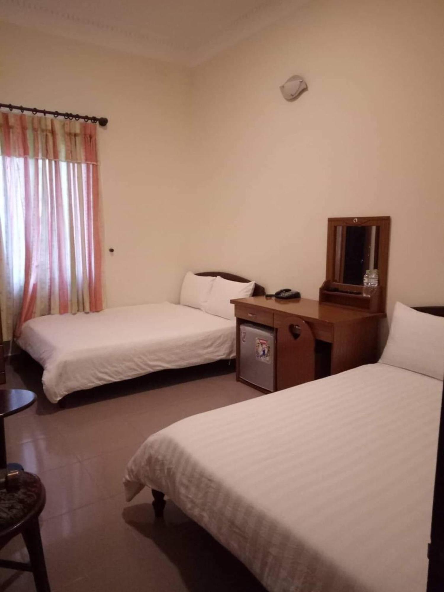 Quang Chien Hotel Da Lat Buitenkant foto