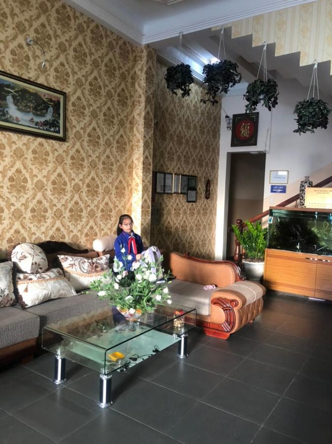 Quang Chien Hotel Da Lat Buitenkant foto